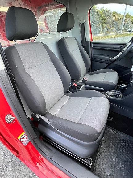 Volkswagen Caddy Maxi 14 of 24