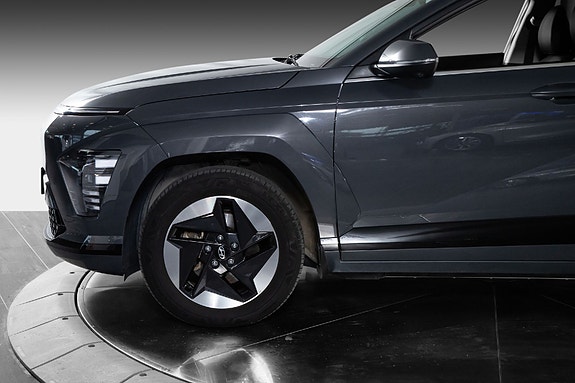 Hyundai Kona 4 of 5