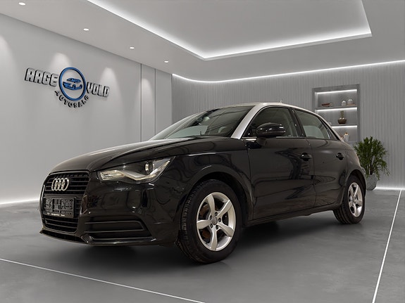 Audi A1 2 of 5