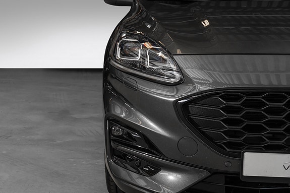 Ford Kuga 5 of 5