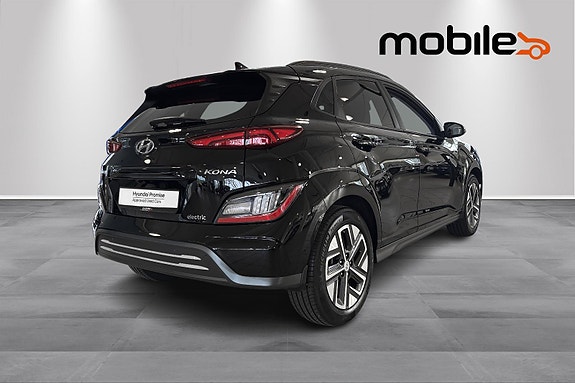 Hyundai Kona 3 of 5