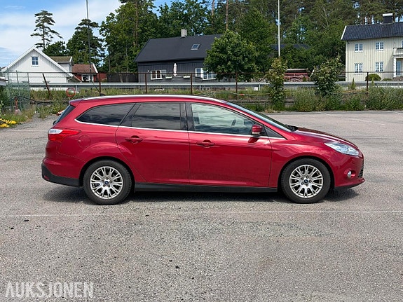 Ford Focus 3 of 5