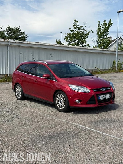Ford Focus 2 of 5
