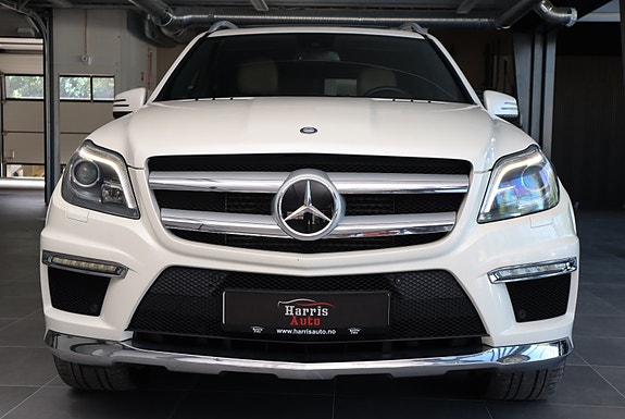 Mercedes-Benz GL350 4 of 5