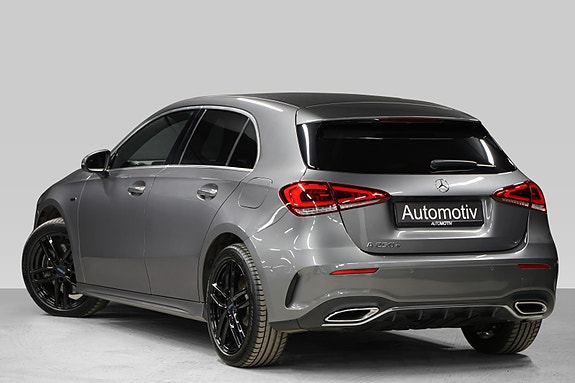 Mercedes-Benz A250 e 3 of 30