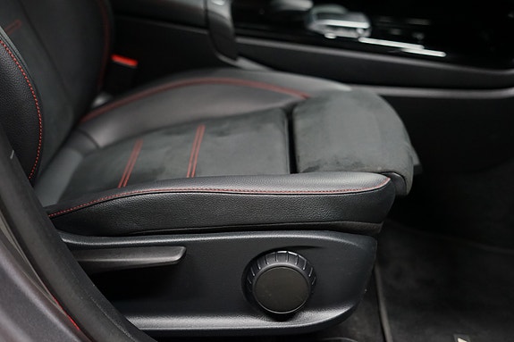 Mercedes-Benz A250 e 29 of 30