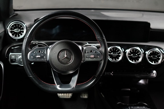 Mercedes-Benz A250 e 6 of 30