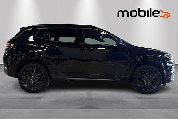Jeep Compass 2 of 5