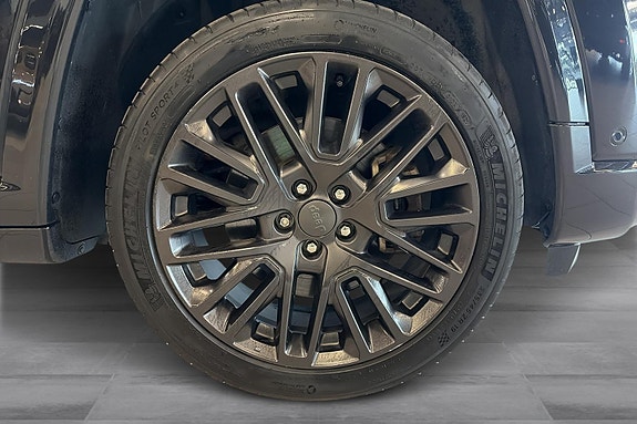Jeep Compass 24 of 27