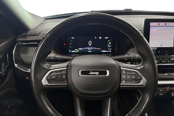 Jeep Compass 9 of 27