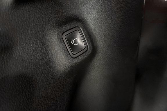 Jeep Compass 27 of 27