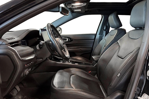 Jeep Compass 8 of 27