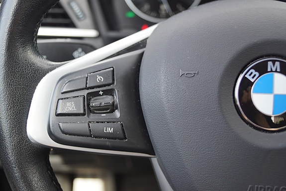 BMW 225xe 20 of 30