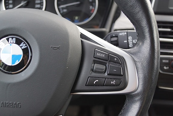 BMW 225xe 21 of 30