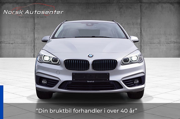 BMW 225xe 2 of 30