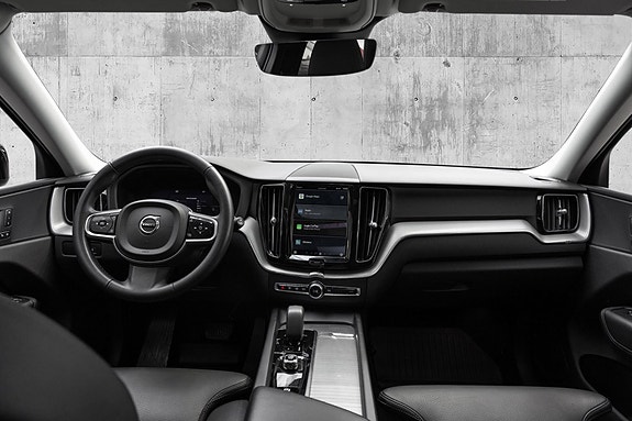 Volvo XC60 20 of 30