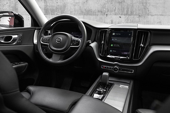 Volvo XC60 24 of 30