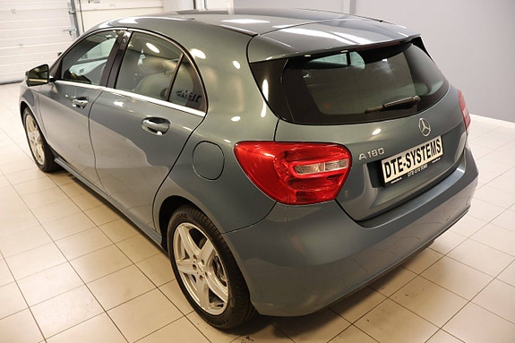 Mercedes-Benz A180 16 of 28