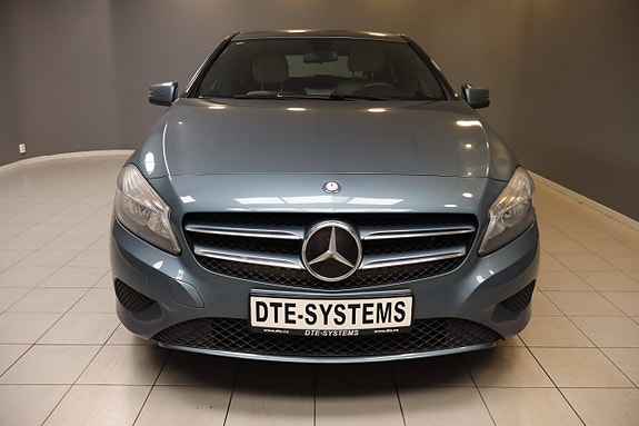 Mercedes-Benz A180 9 of 28