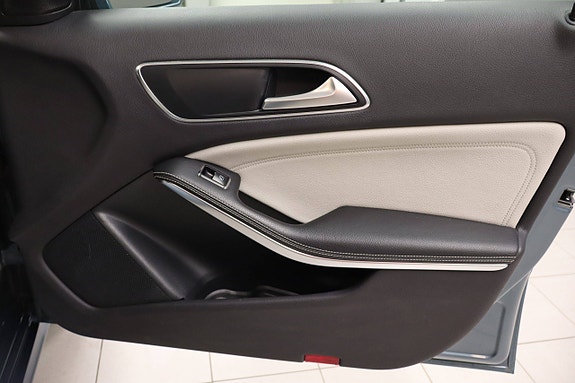 Mercedes-Benz A180 20 of 28