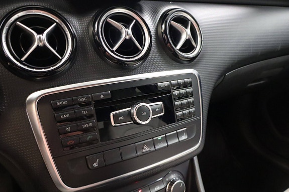 Mercedes-Benz A180 7 of 28