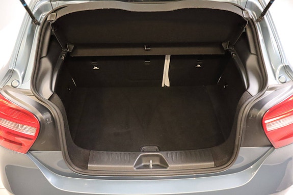 Mercedes-Benz A180 11 of 28