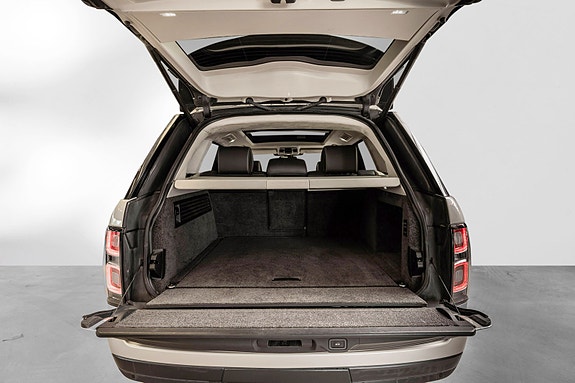 Land Rover Range Rover 10 of 30