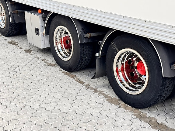 Ekeri 3 akslet jumbo volumtrailer 5 of 5