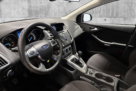 Ford Focus 9 of 30