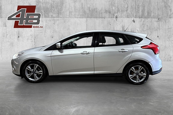 Ford Focus 8 of 30
