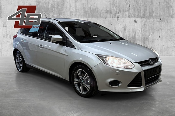 Ford Focus 3 of 5