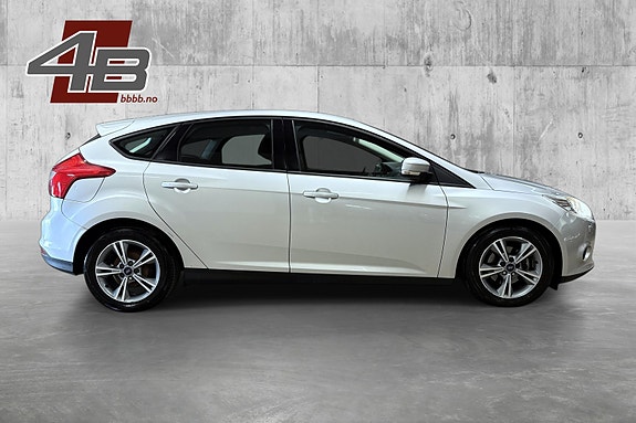 Ford Focus 4 of 5