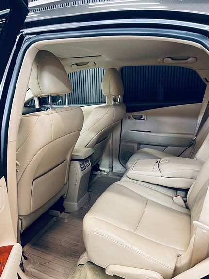 Lexus RX450h 9 of 21