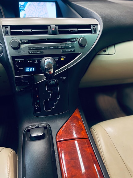 Lexus RX450h 8 of 21