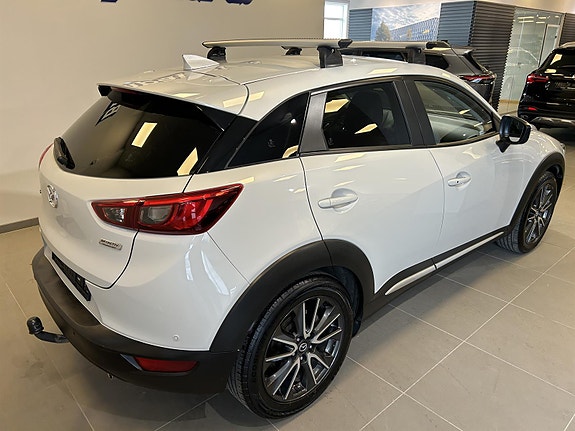 Mazda CX-3 3 of 5