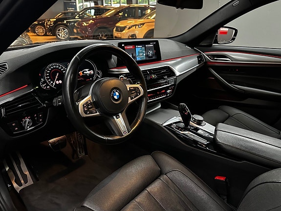 BMW 520d 26 of 30