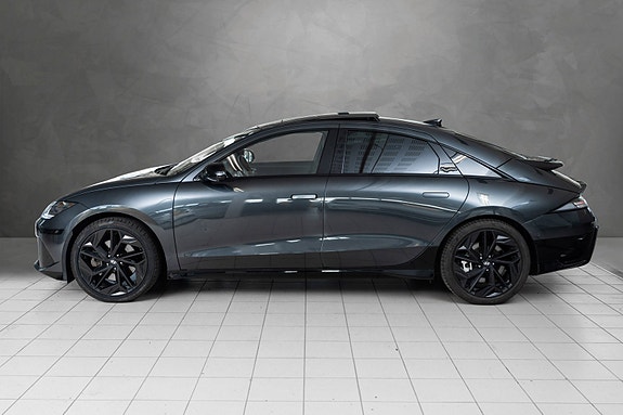 Hyundai Ioniq 6 5 of 5