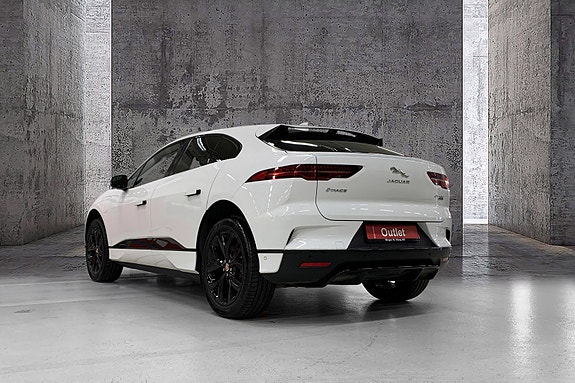 Jaguar I-PACE 4 of 5