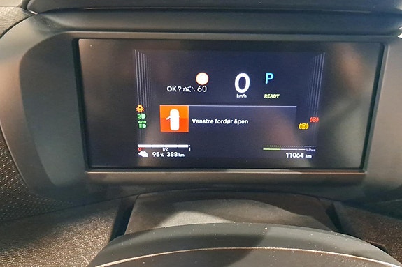 Citroen E-C4 X 10 of 26