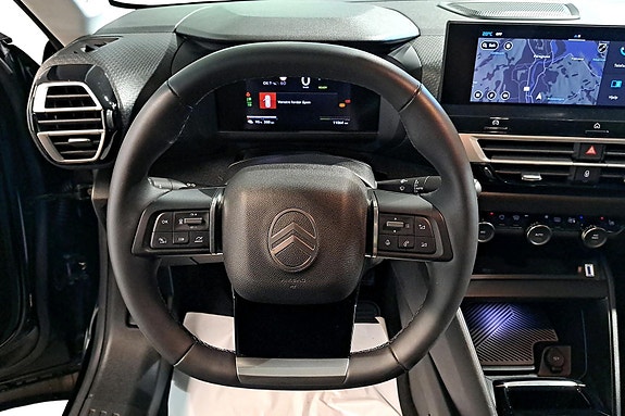 Citroen E-C4 X 9 of 26