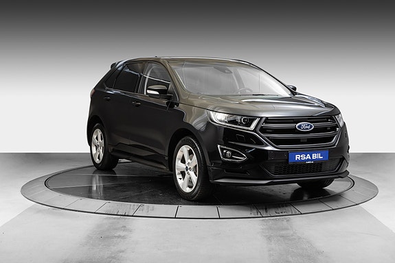 Ford Edge 2 of 5