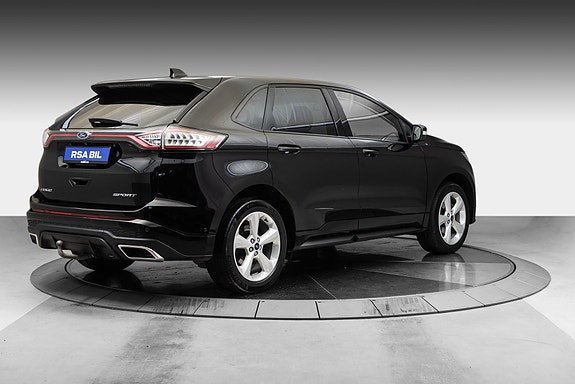 Ford Edge 4 of 5