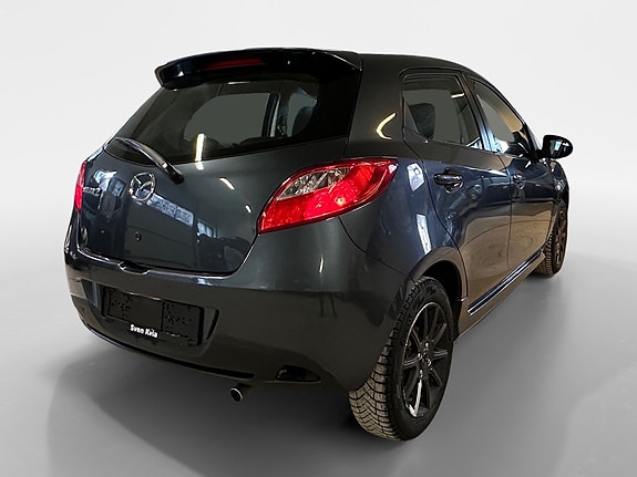 Mazda 2 6 of 24