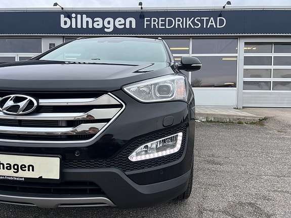Hyundai Santa Fe 4 of 5