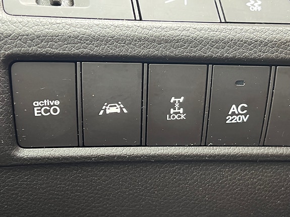 Hyundai Santa Fe 21 of 24