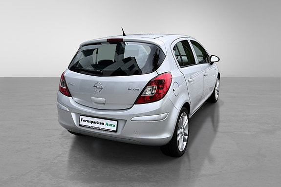 Opel Corsa 8 of 30