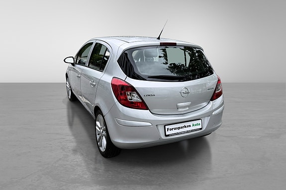 Opel Corsa 10 of 30