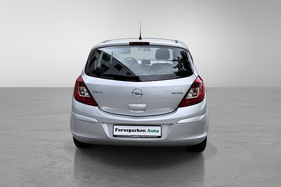 Opel Corsa 9 of 30