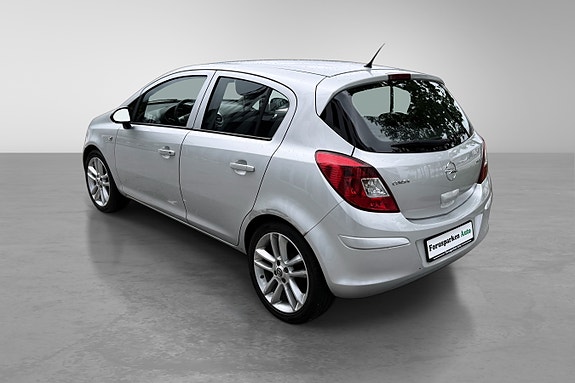 Opel Corsa 11 of 30