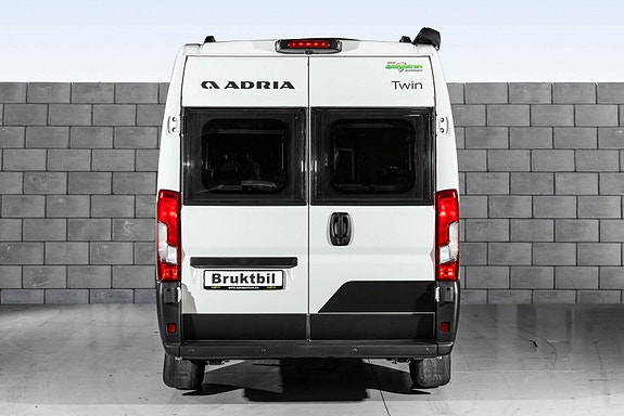 Adria TWIN 600 SPB Under 6m I Unik baderoms løsning I Scandinavian Edition 5 of 5